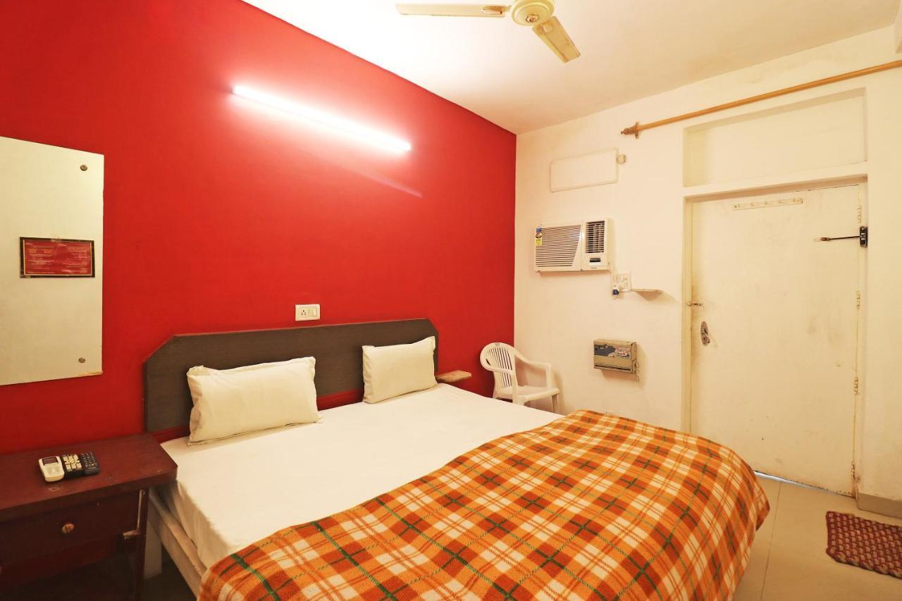 Spot On 48690 Hotel Host Agra  Zewnętrze zdjęcie
